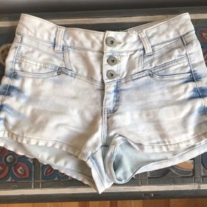 classic high waisted daisy dukes